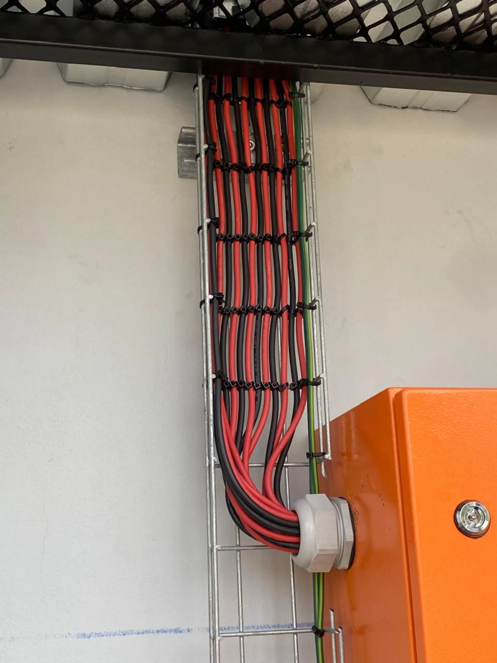 Connocks Motors Engen - Grid-Tied Solar - Image 11